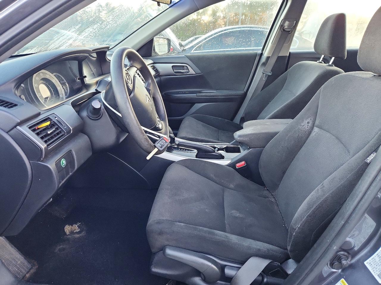 2013 HONDA ACCORD LX photo 7