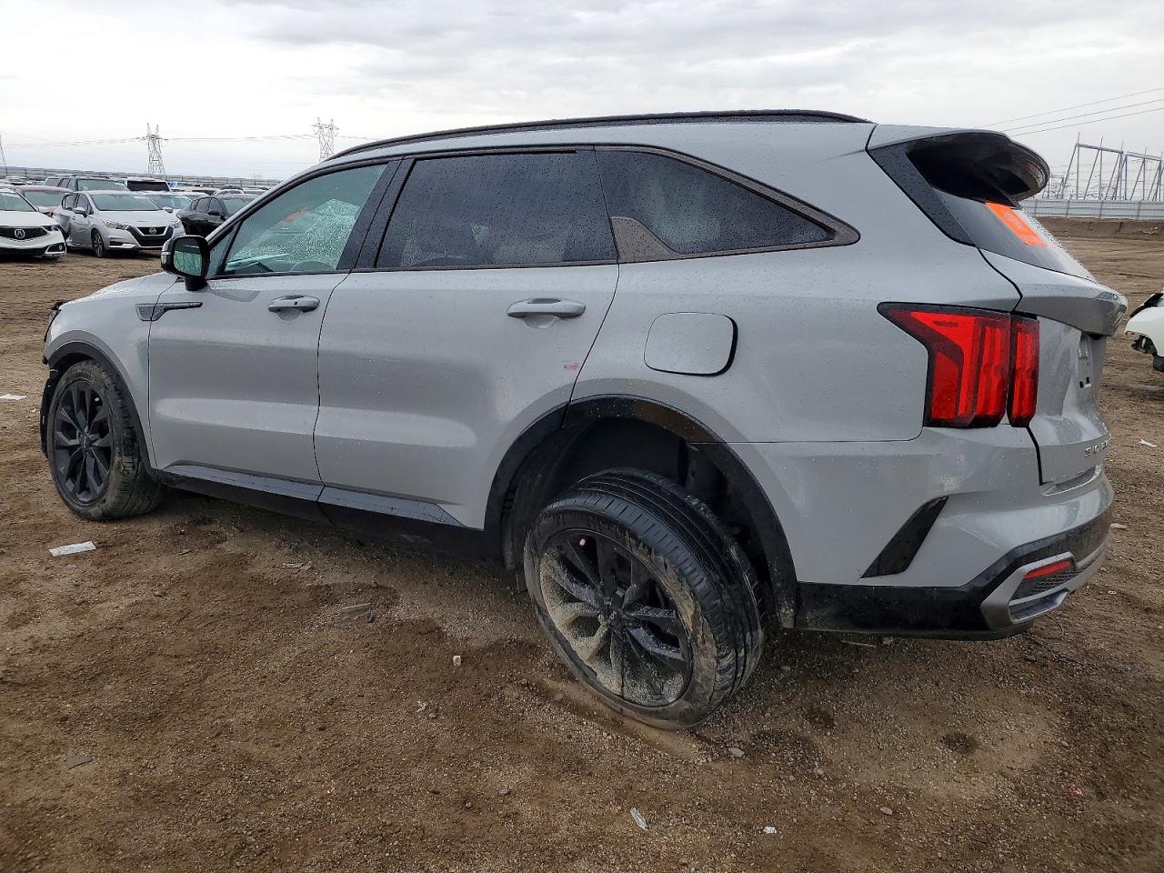 2022 KIA SORENTO SX photo 2