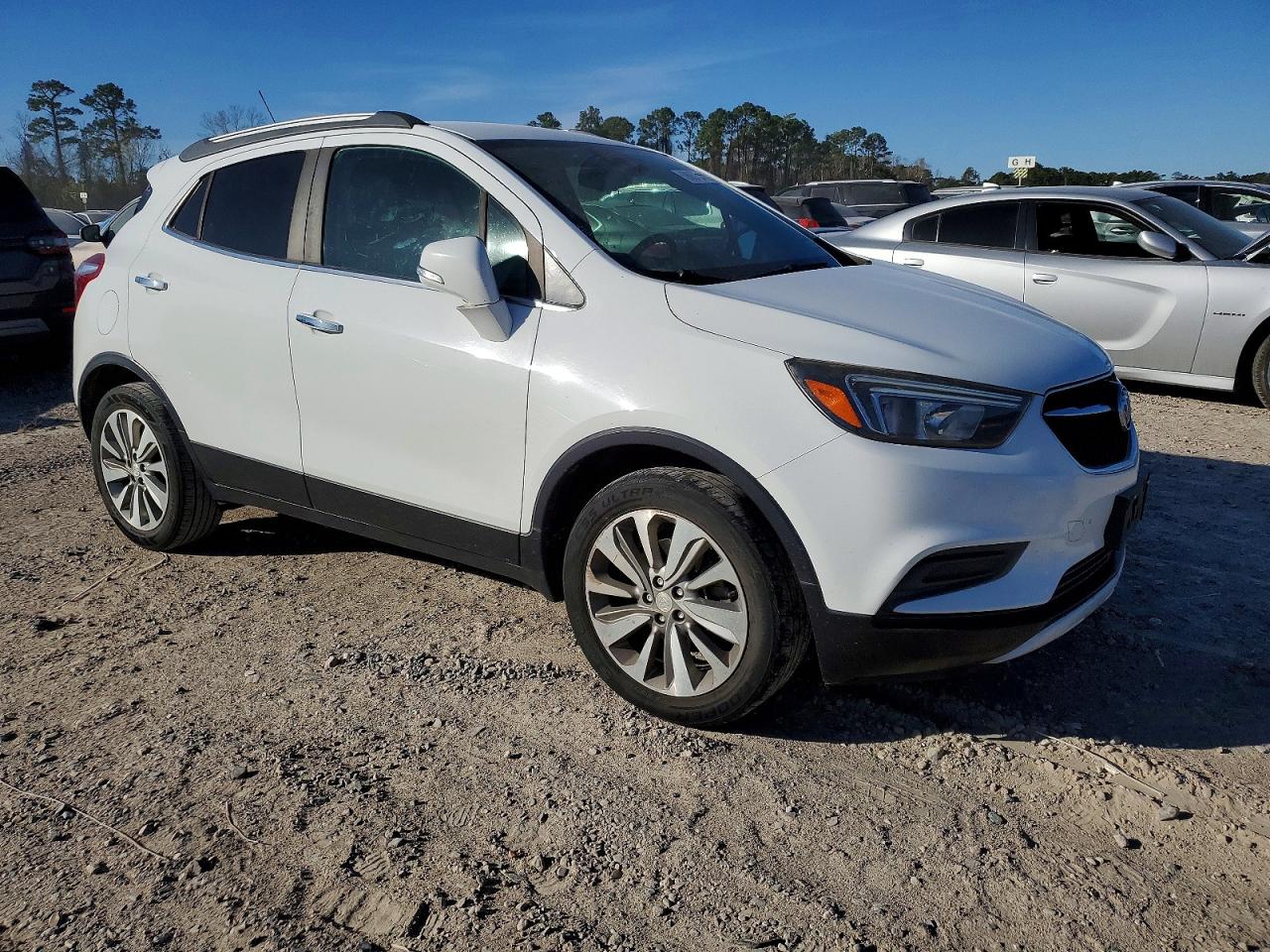 2017 BUICK ENCORE PREFERRED photo 4