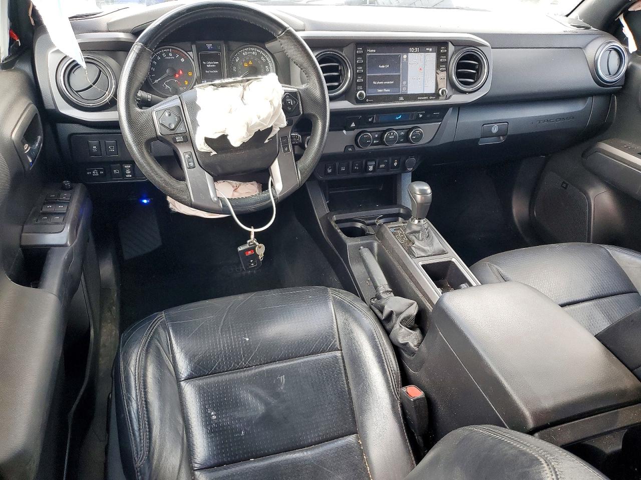 2022 TOYOTA TACOMA DOUBLE CAB photo 8