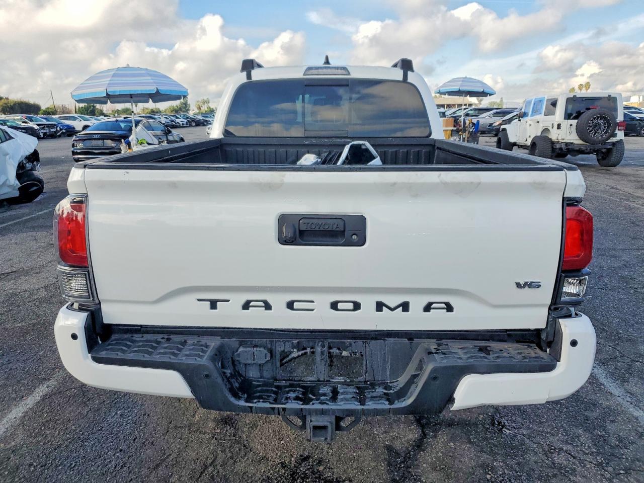 2022 TOYOTA TACOMA DOUBLE CAB photo 6