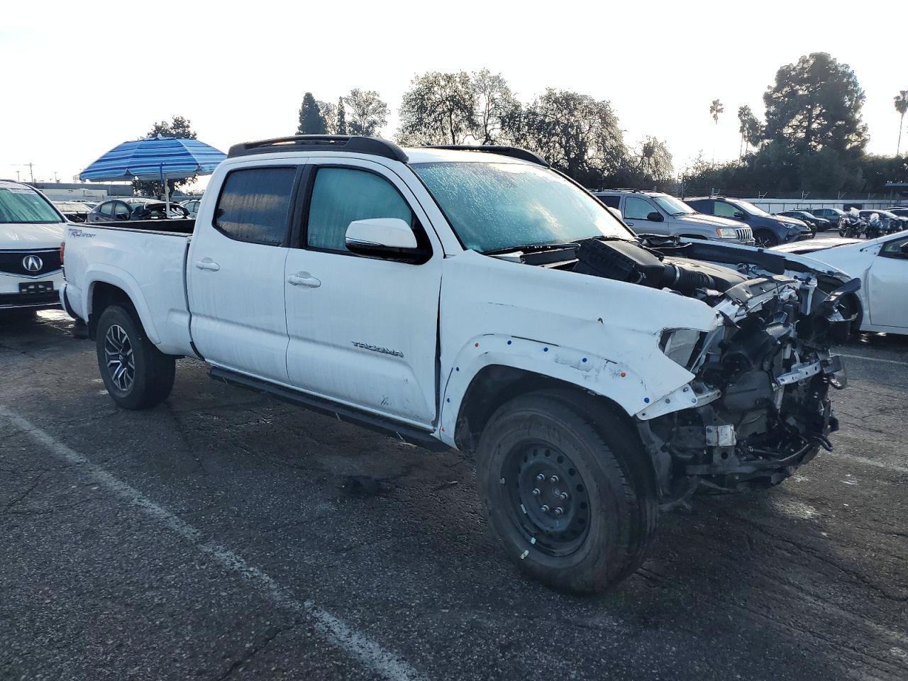 2022 TOYOTA TACOMA DOUBLE CAB photo 4