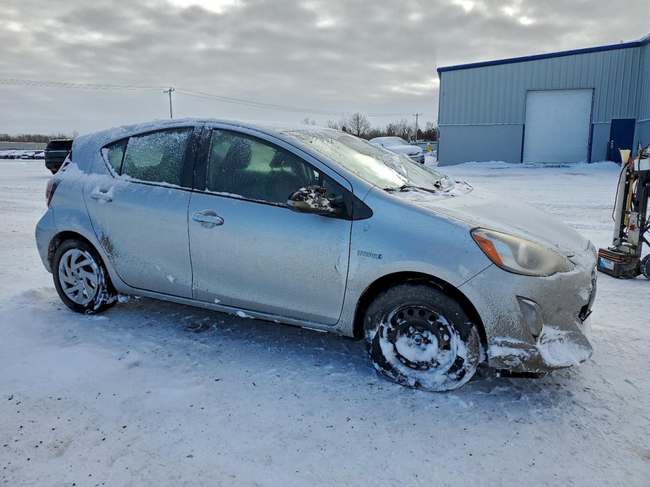 2015 TOYOTA PRIUS C photo 7