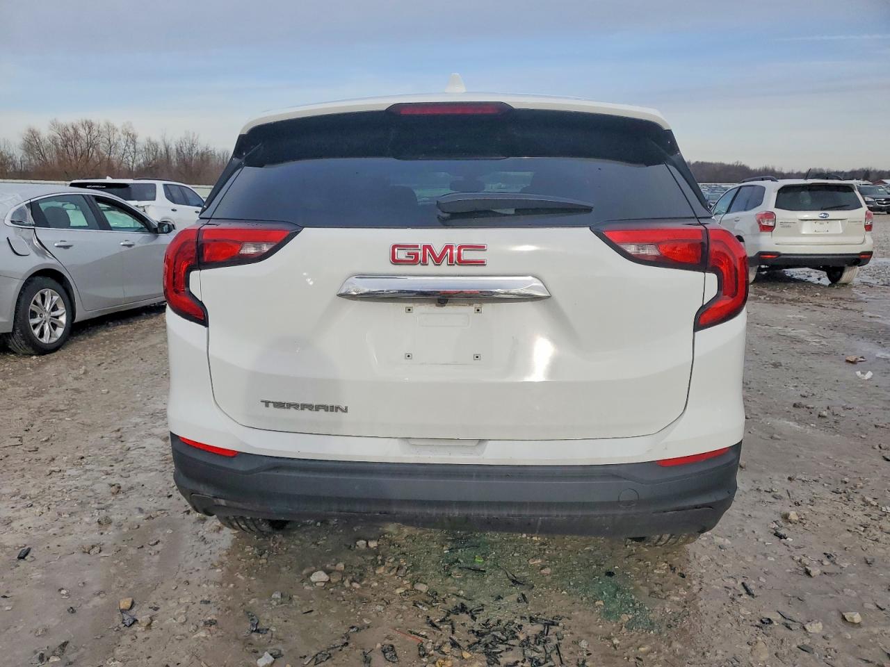 2019 GMC TERRAIN SLE photo 6
