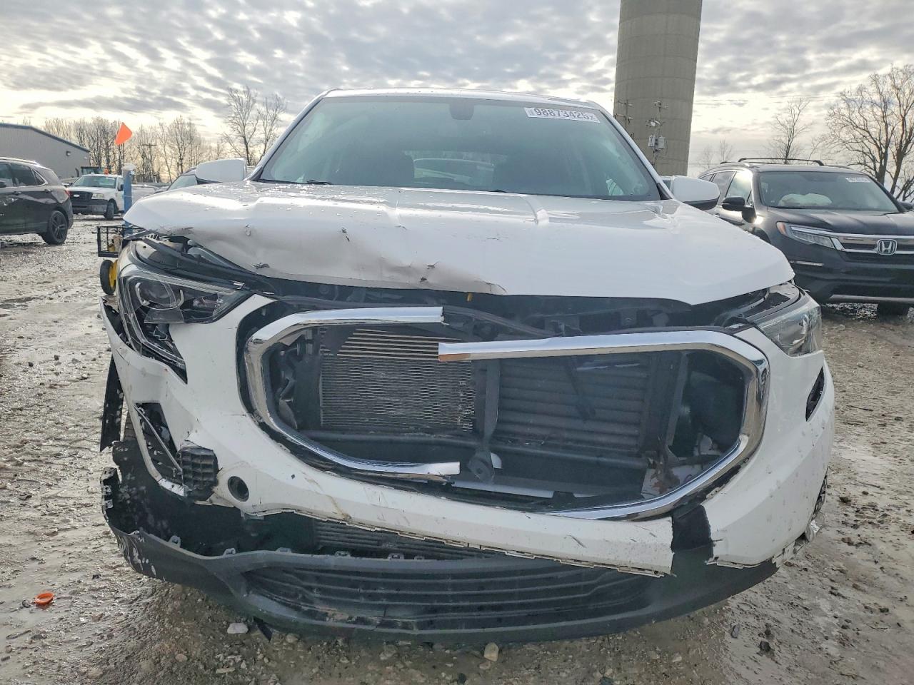 2019 GMC TERRAIN SLE photo 5