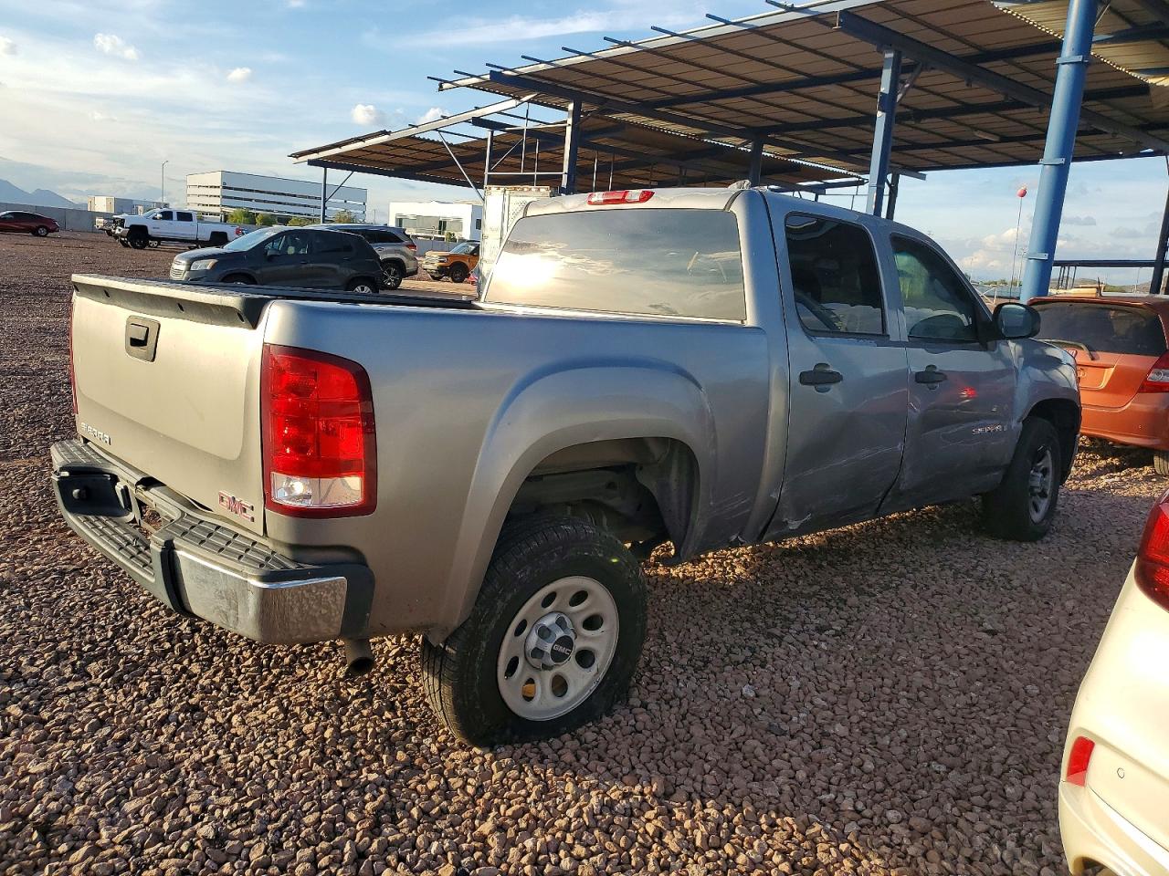 2007 GMC NEW SIERRA C1500 photo 3