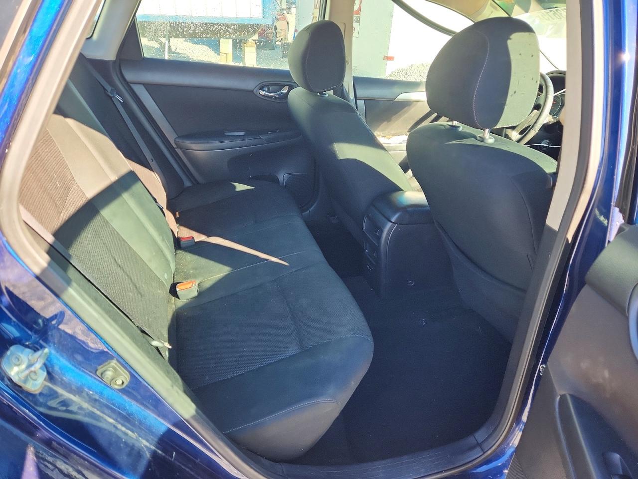 2019 NISSAN SENTRA S photo 28