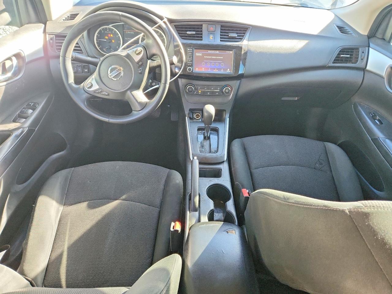 2019 NISSAN SENTRA S photo 22