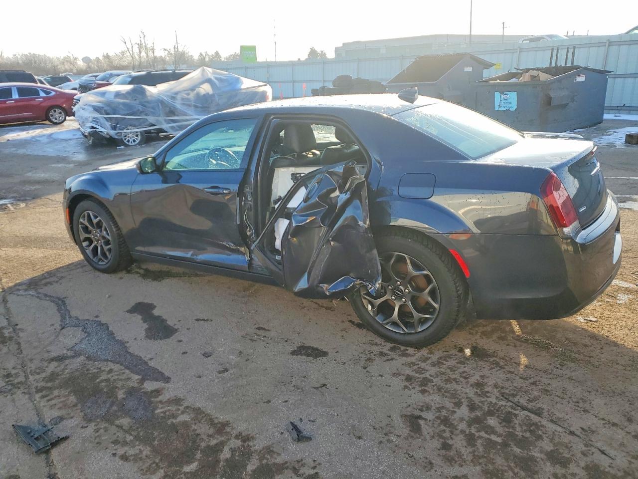 2018 CHRYSLER 300 S photo 2