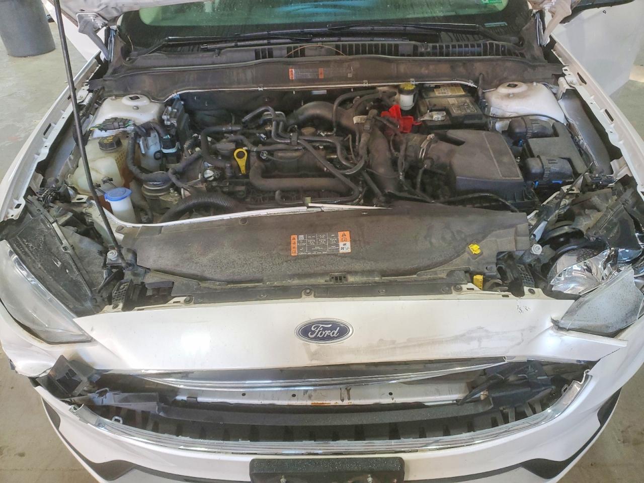 2020 FORD FUSION SE photo 11
