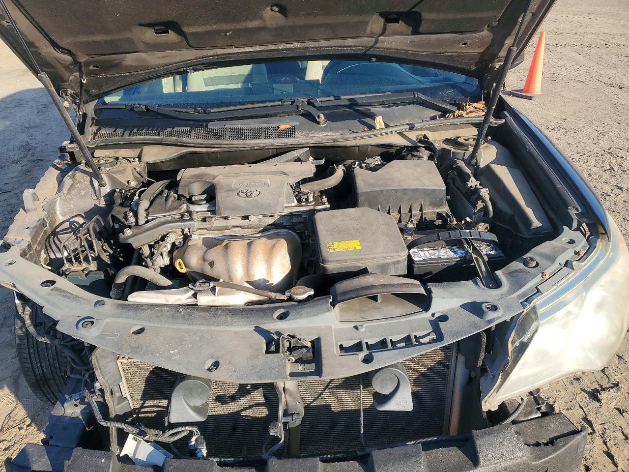 2012 TOYOTA CAMRY BASE photo 21
