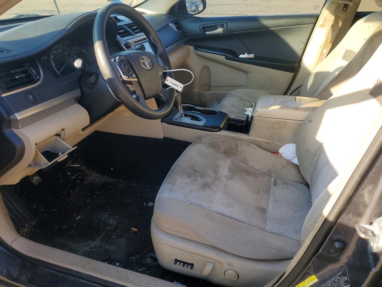 2012 TOYOTA CAMRY BASE photo 13