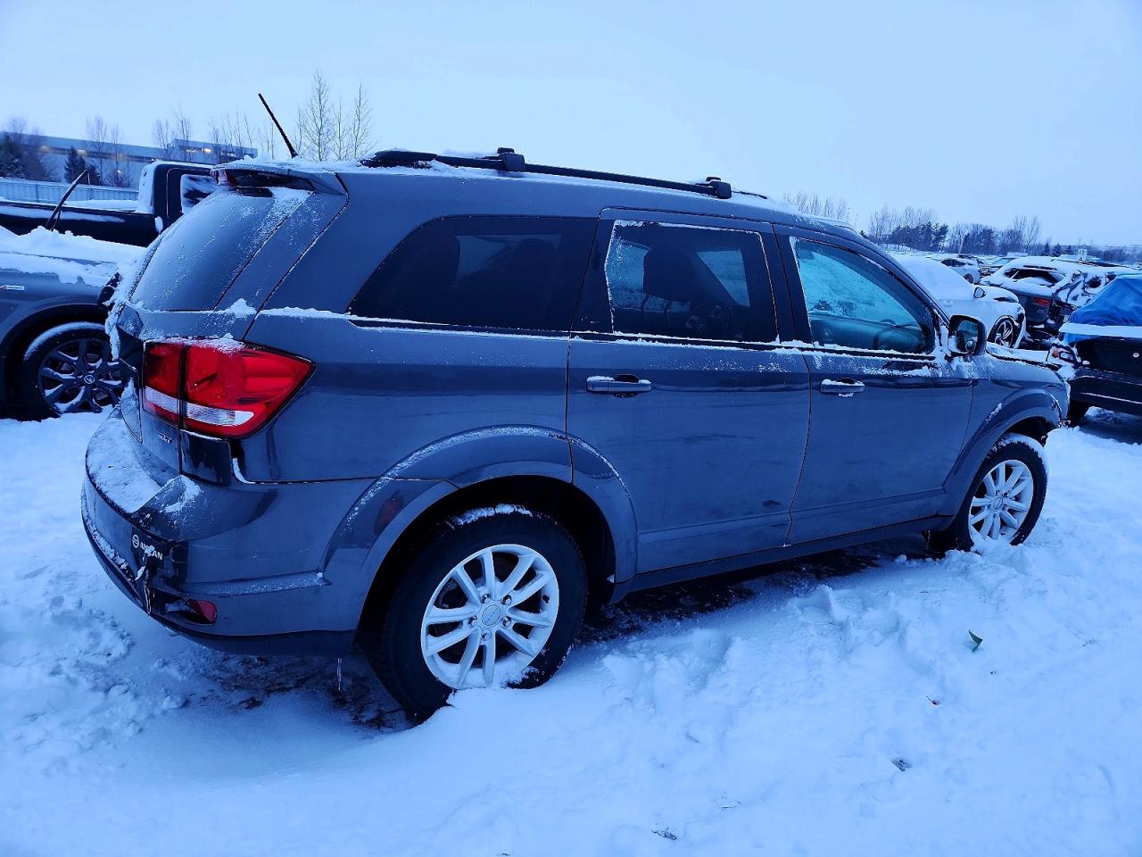 2015 DODGE JOURNEY SXT photo 3