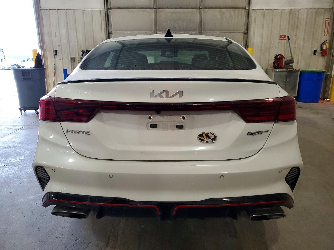 2024 KIA FORTE GT photo 11