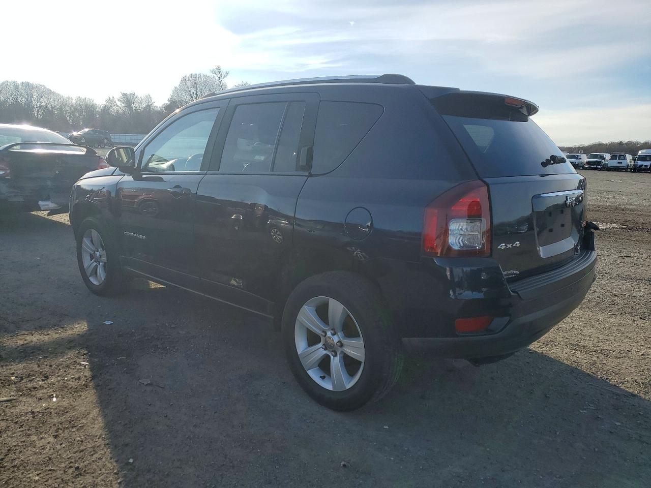 2014 JEEP COMPASS LATITUDE photo 3
