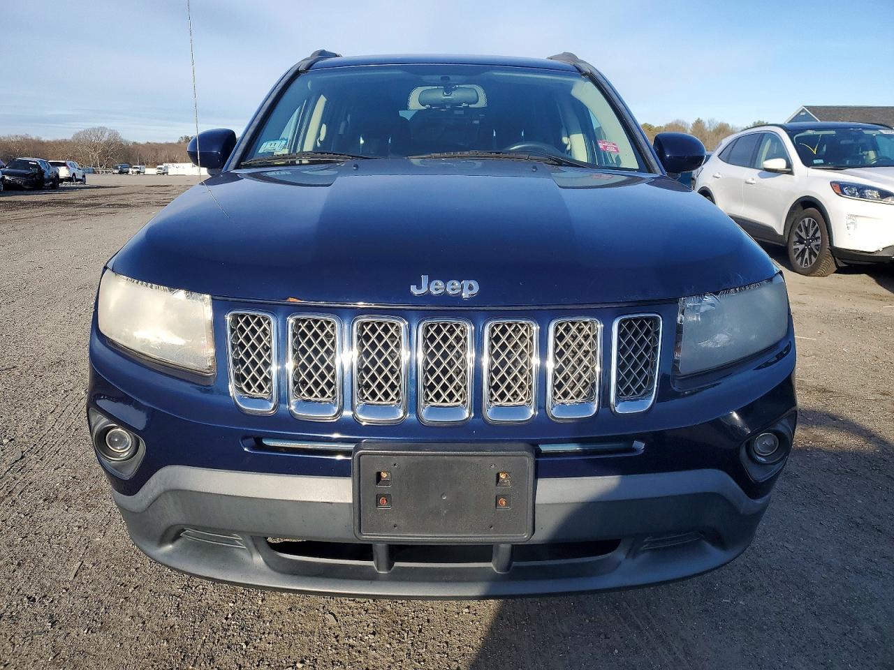 2014 JEEP COMPASS LATITUDE photo 9