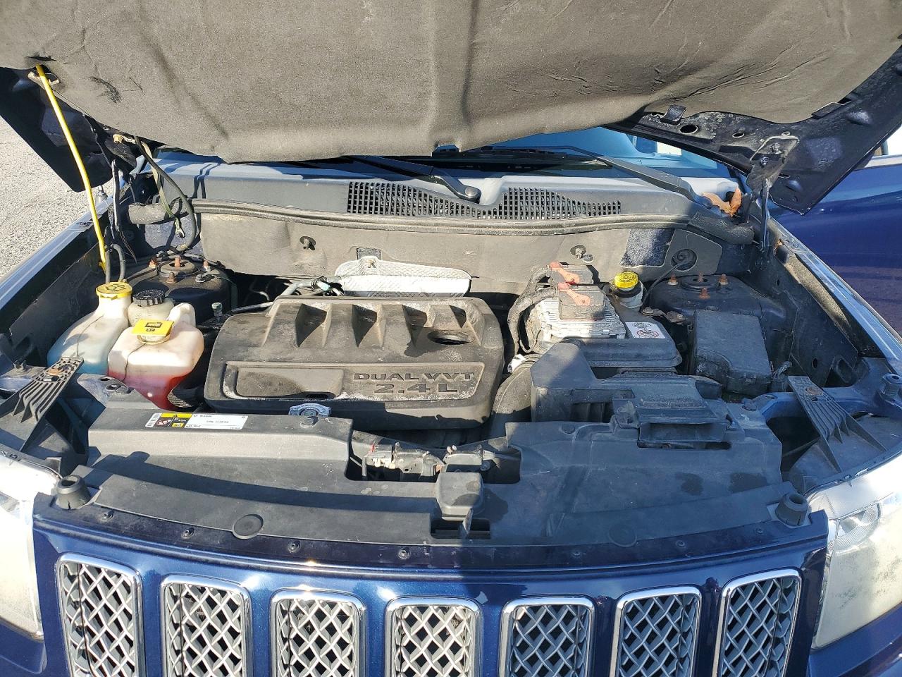 2014 JEEP COMPASS LATITUDE photo 23