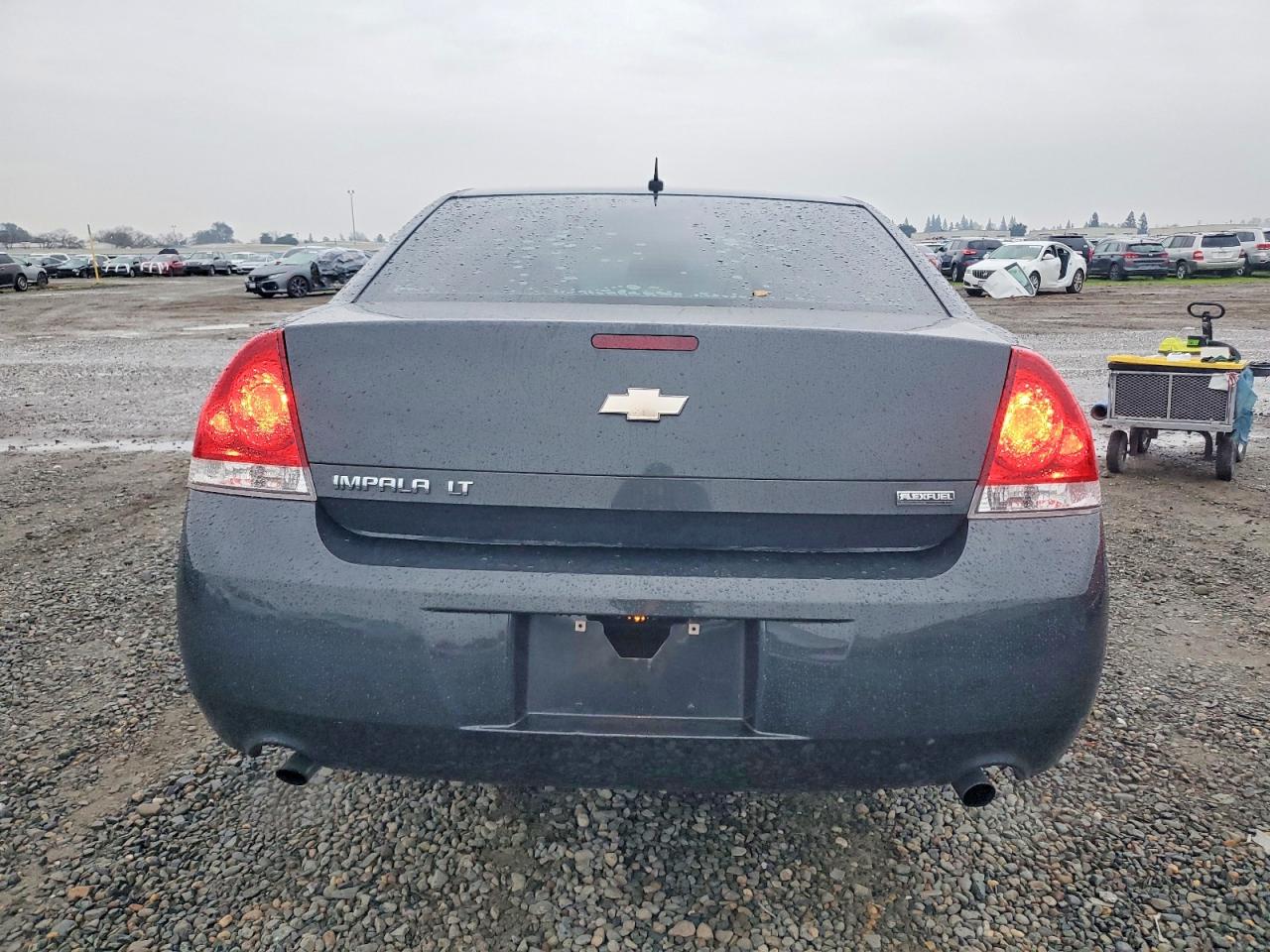2013 CHEVROLET IMPALA LT photo 6