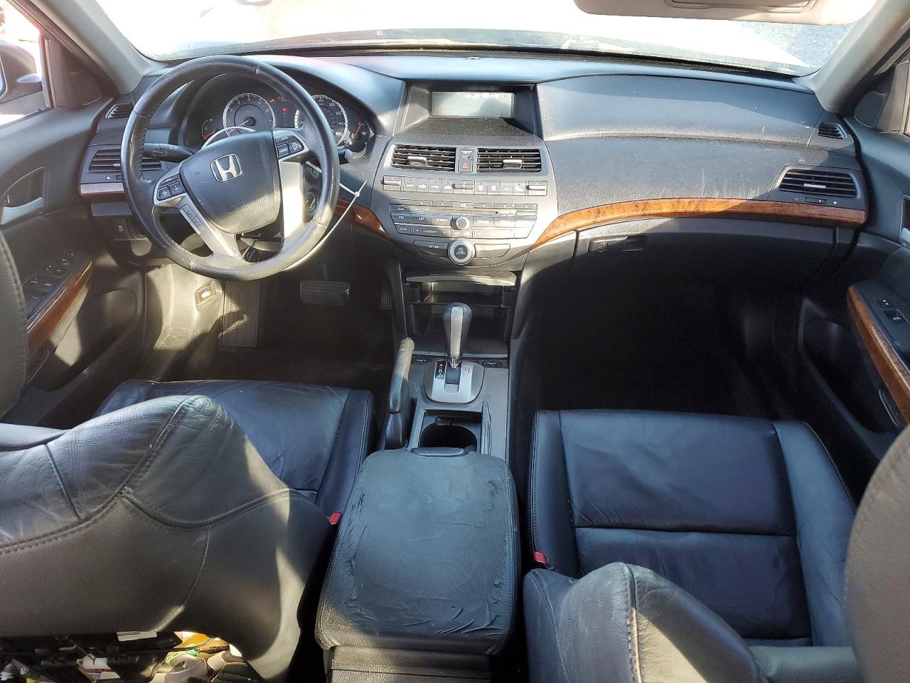 2011 HONDA ACCORD EXL photo 8