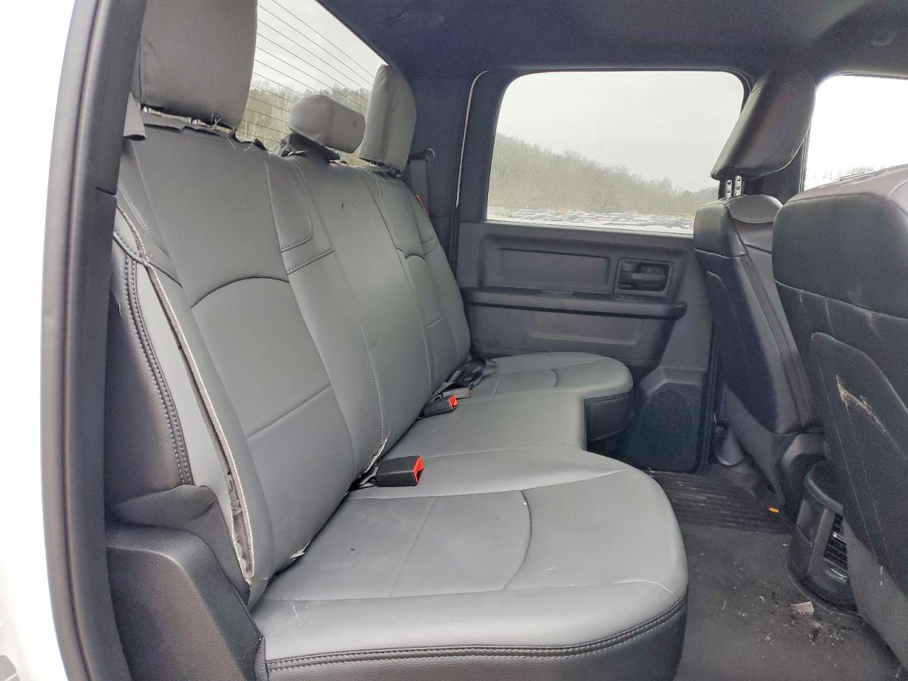 2025 RAM 2500 TRADESMAN photo 10