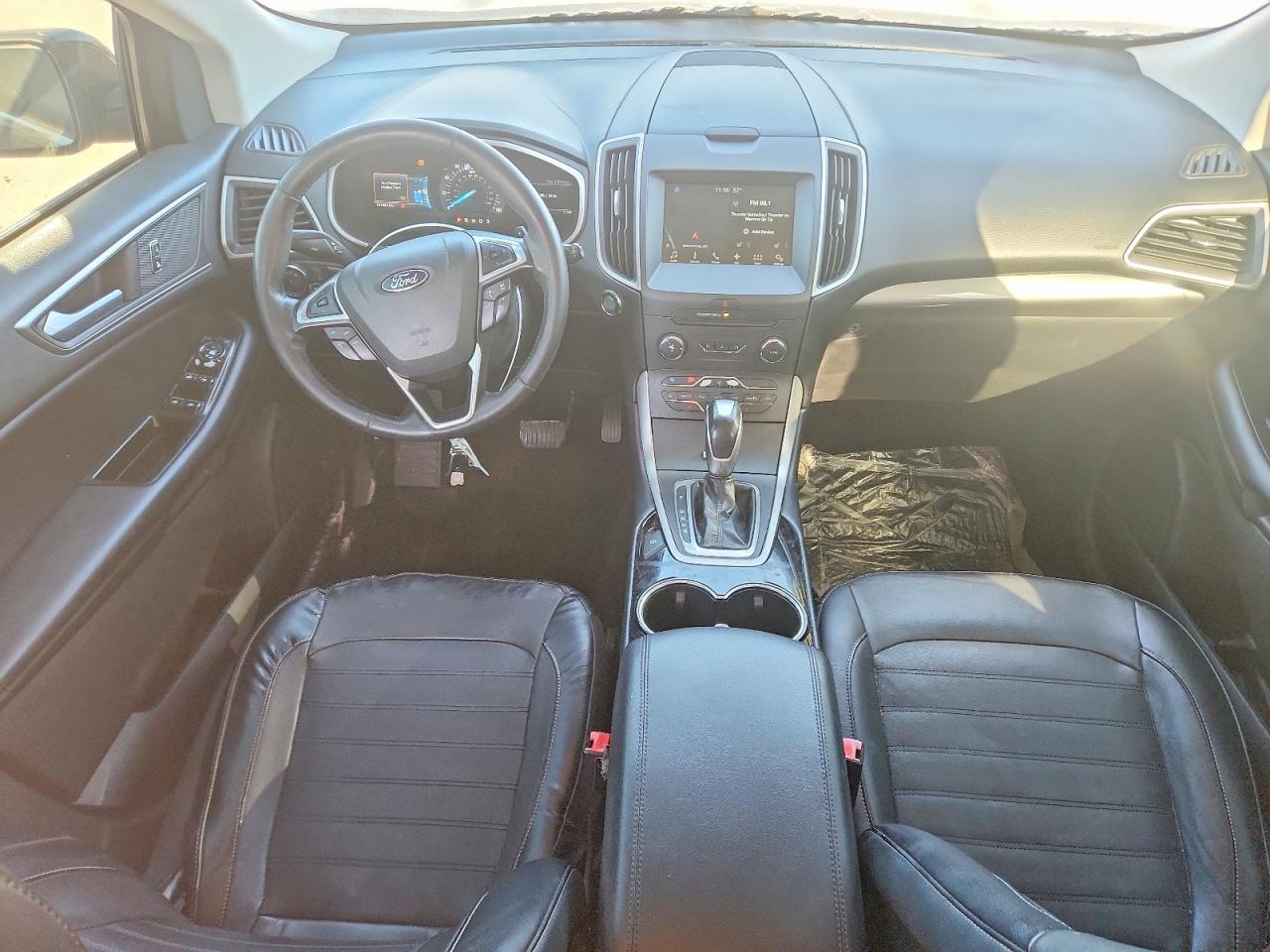 2016 FORD EDGE SEL photo 8