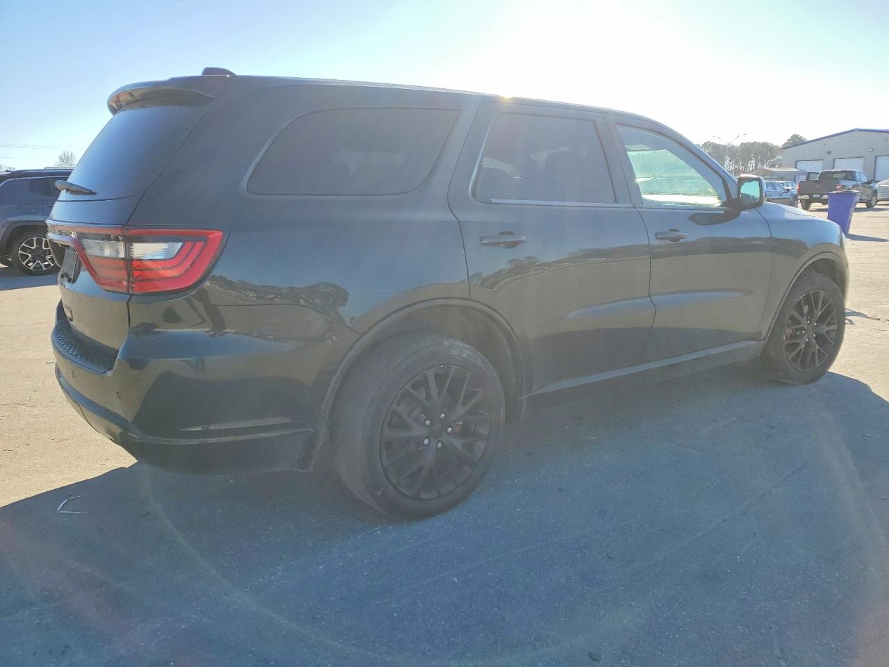 2016 DODGE DURANGO SXT photo 9