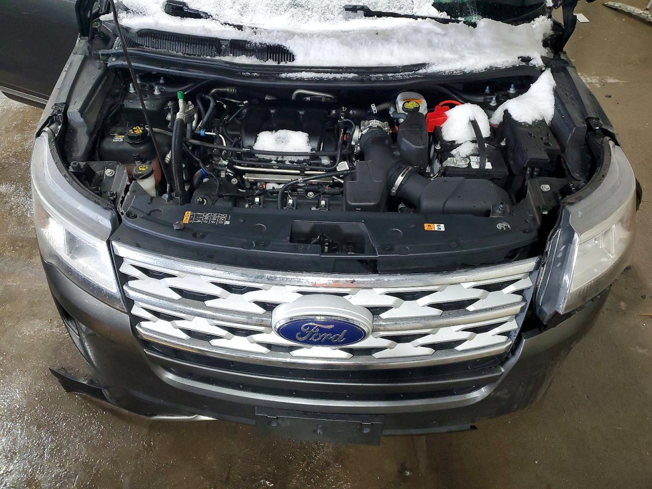 2018 FORD EXPLORER XLT photo 12