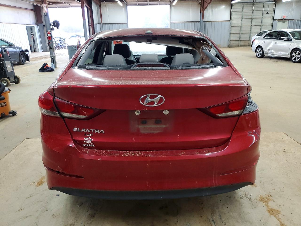 2017 HYUNDAI ELANTRA SE photo 11