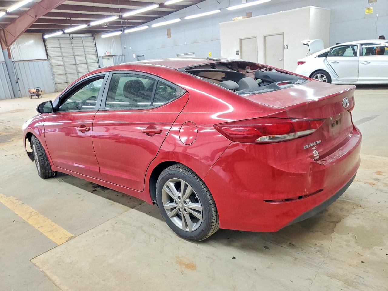 2017 HYUNDAI ELANTRA SE photo 3