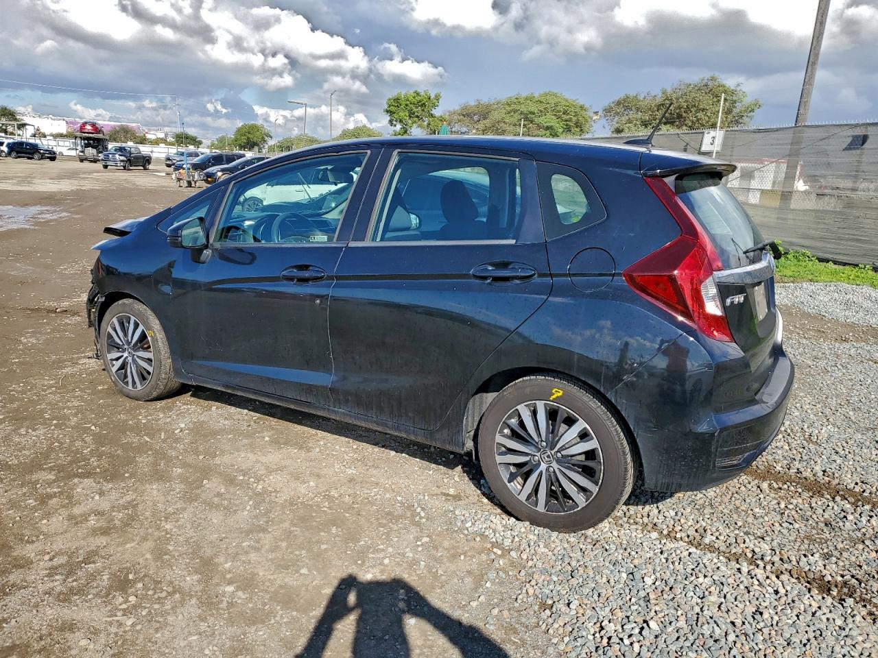 2019 HONDA FIT EX photo 4