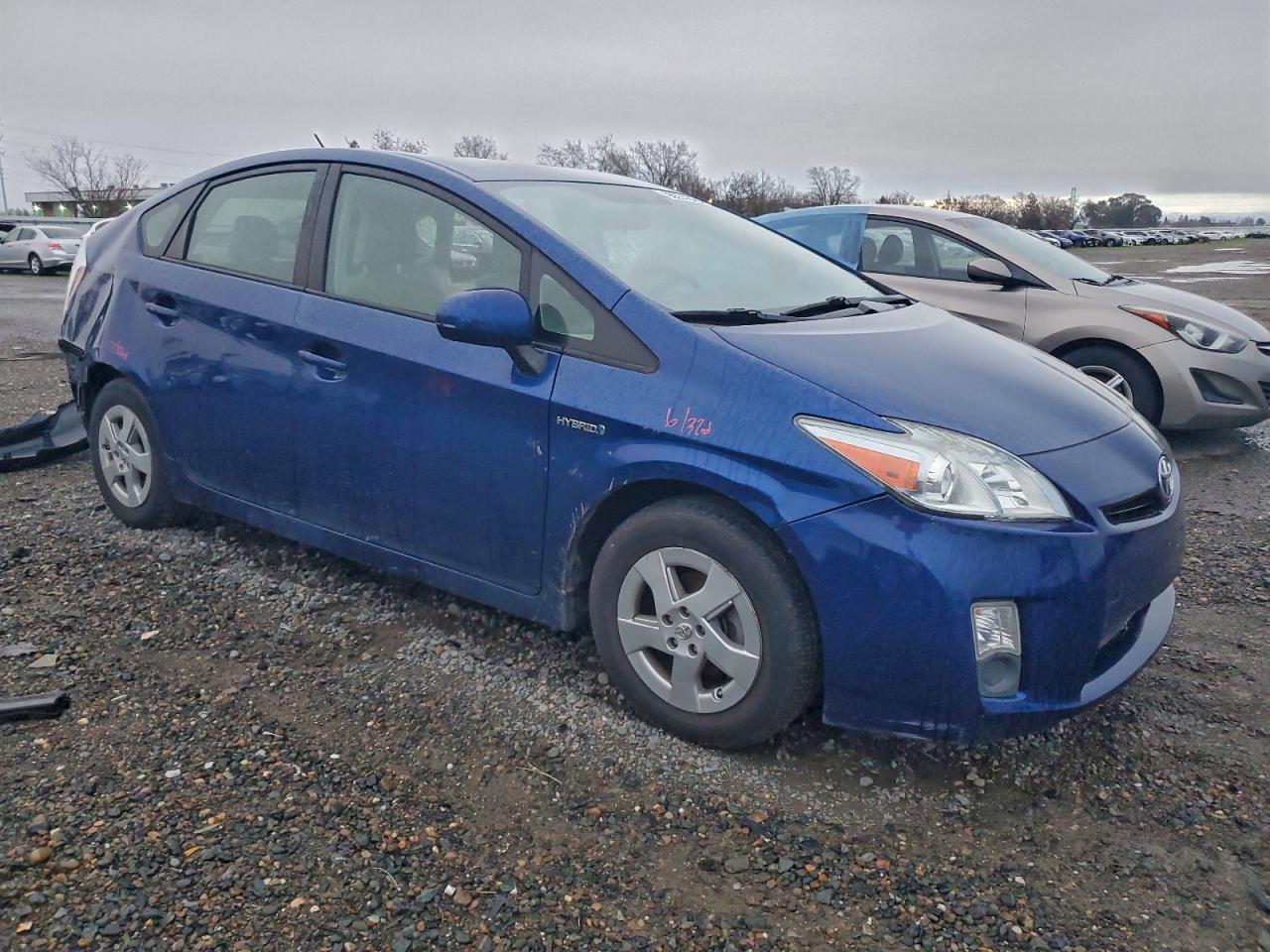 2011 TOYOTA PRIUS photo 4