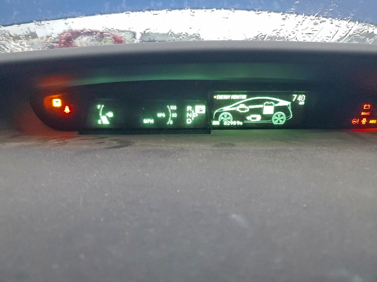 2011 TOYOTA PRIUS photo 9