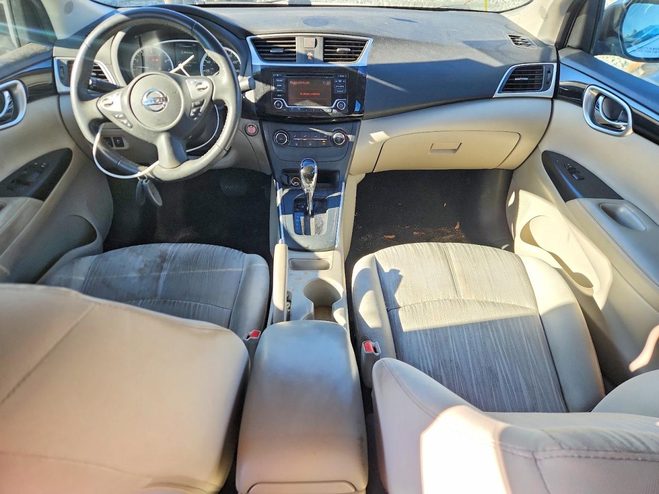 2017 NISSAN SENTRA S photo 8