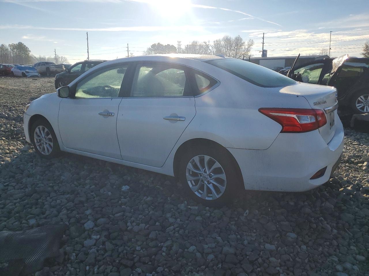 2017 NISSAN SENTRA S photo 2