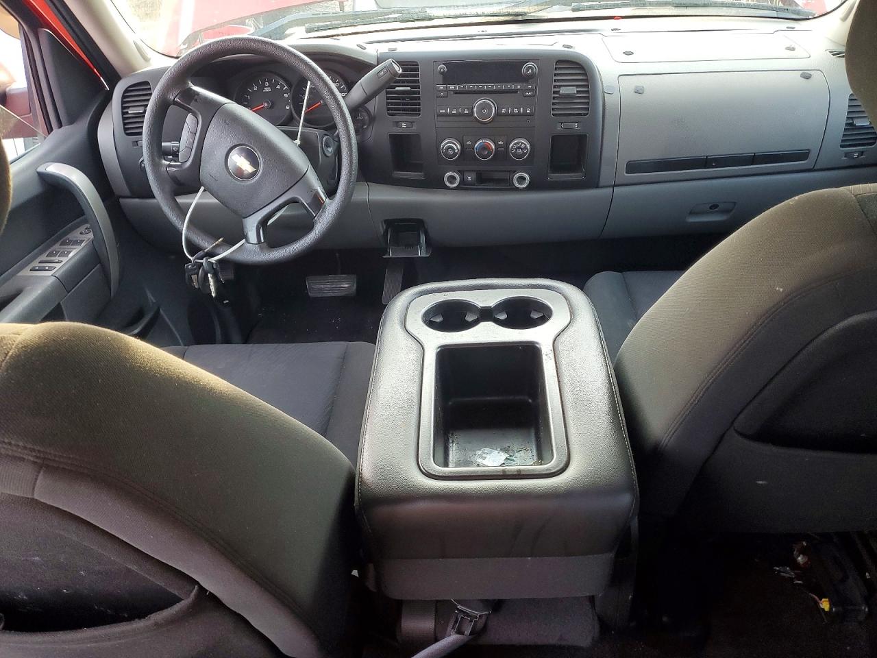2010 CHEVROLET SILVERADO C1500 LS photo 8