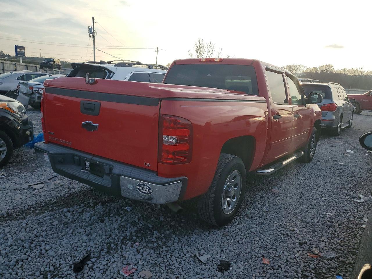 2010 CHEVROLET SILVERADO C1500 LS photo 3