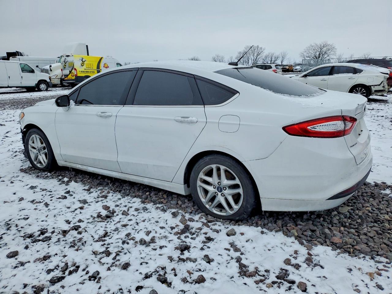 2016 FORD FUSION SE photo 4