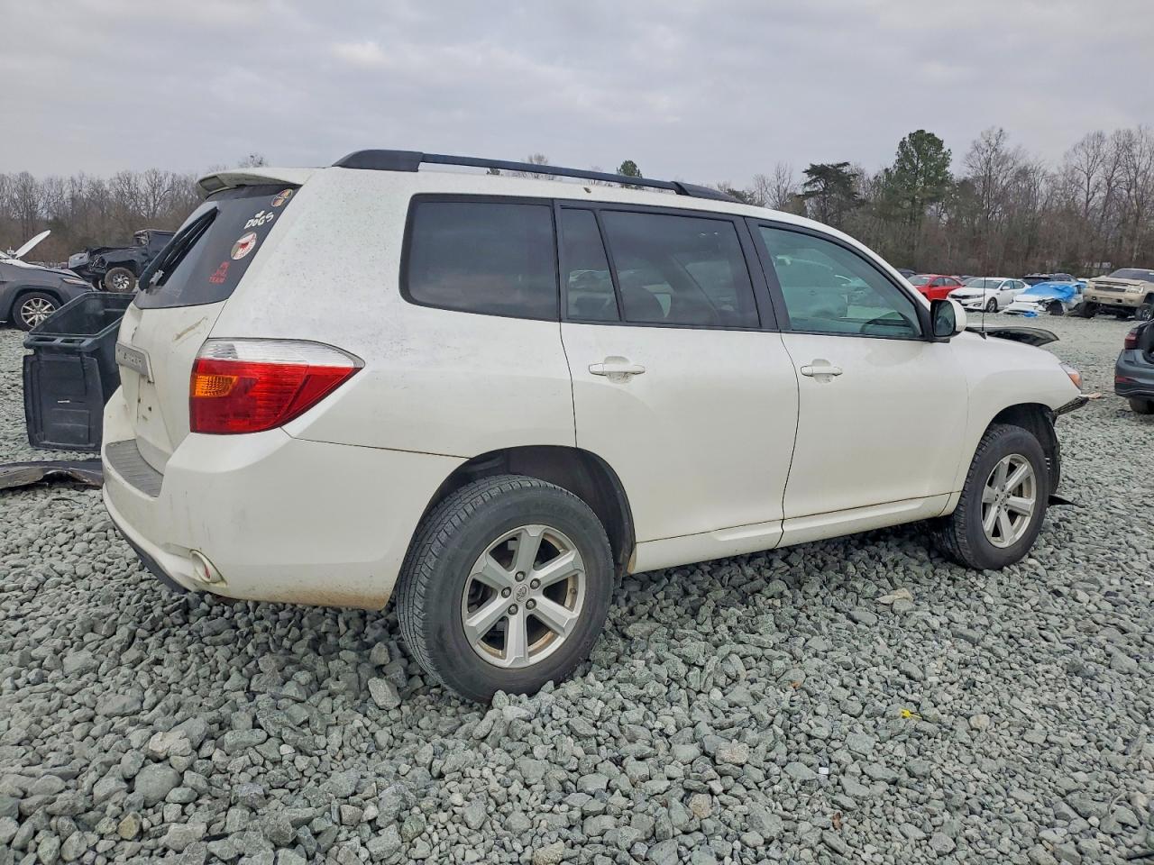 2010 TOYOTA HIGHLANDER photo 5