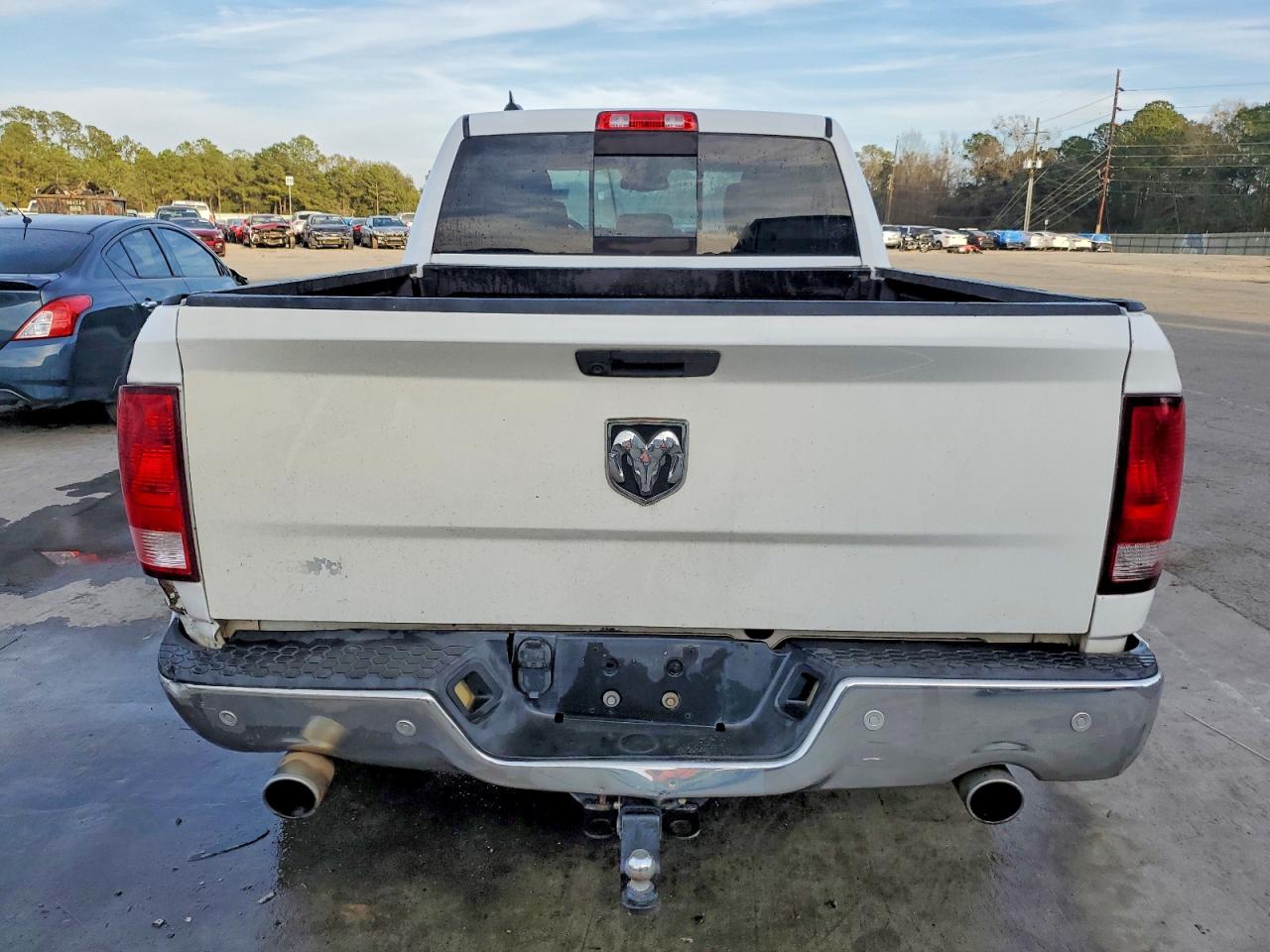 2019 RAM 1500 CLASSIC SLT photo 6