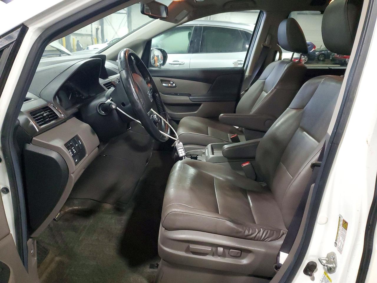 2014 HONDA ODYSSEY EXL photo 7