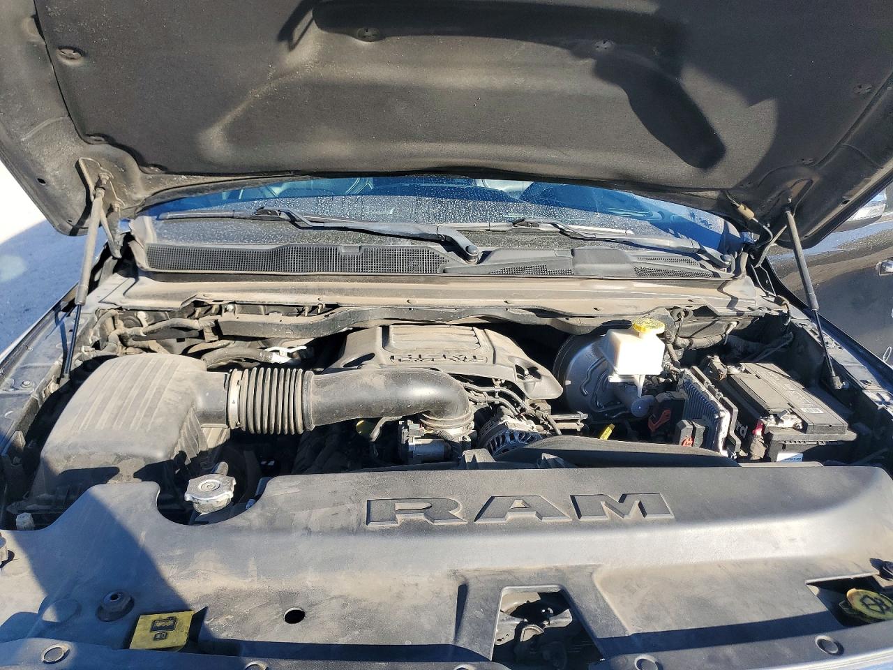 2019 RAM 1500 LIMITED photo 21