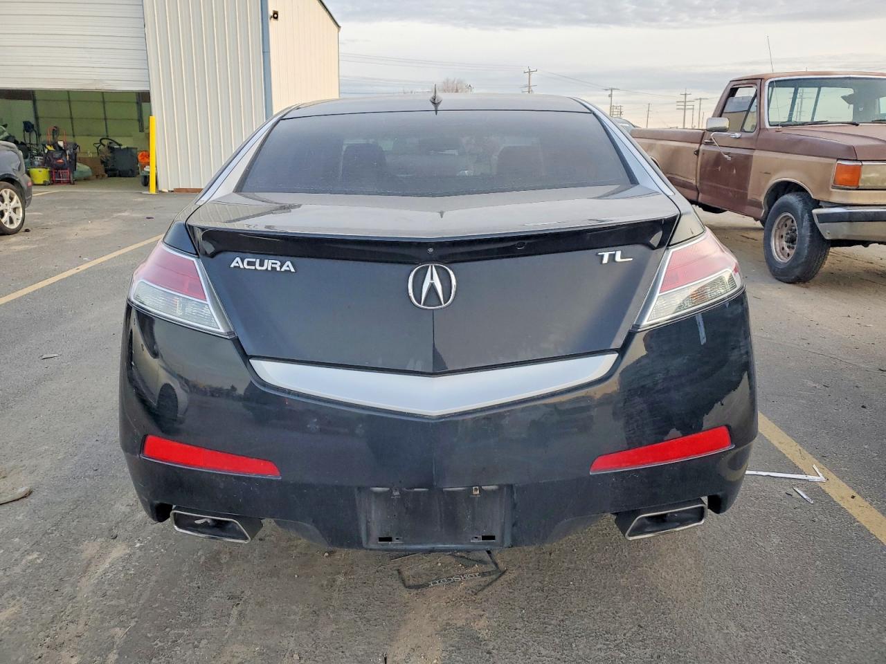 2010 ACURA TL photo 6