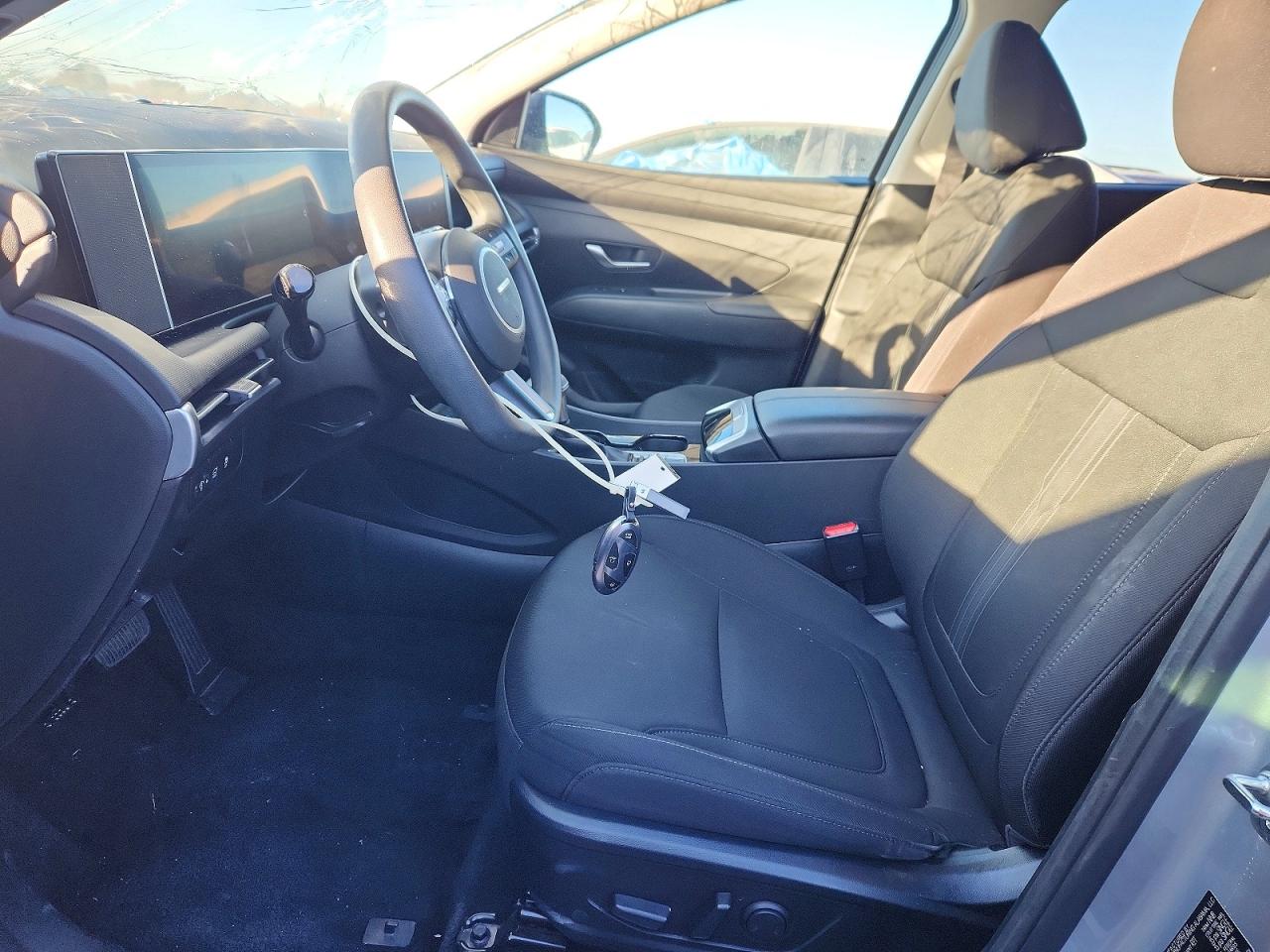2025 HYUNDAI TUCSON SEL photo 7