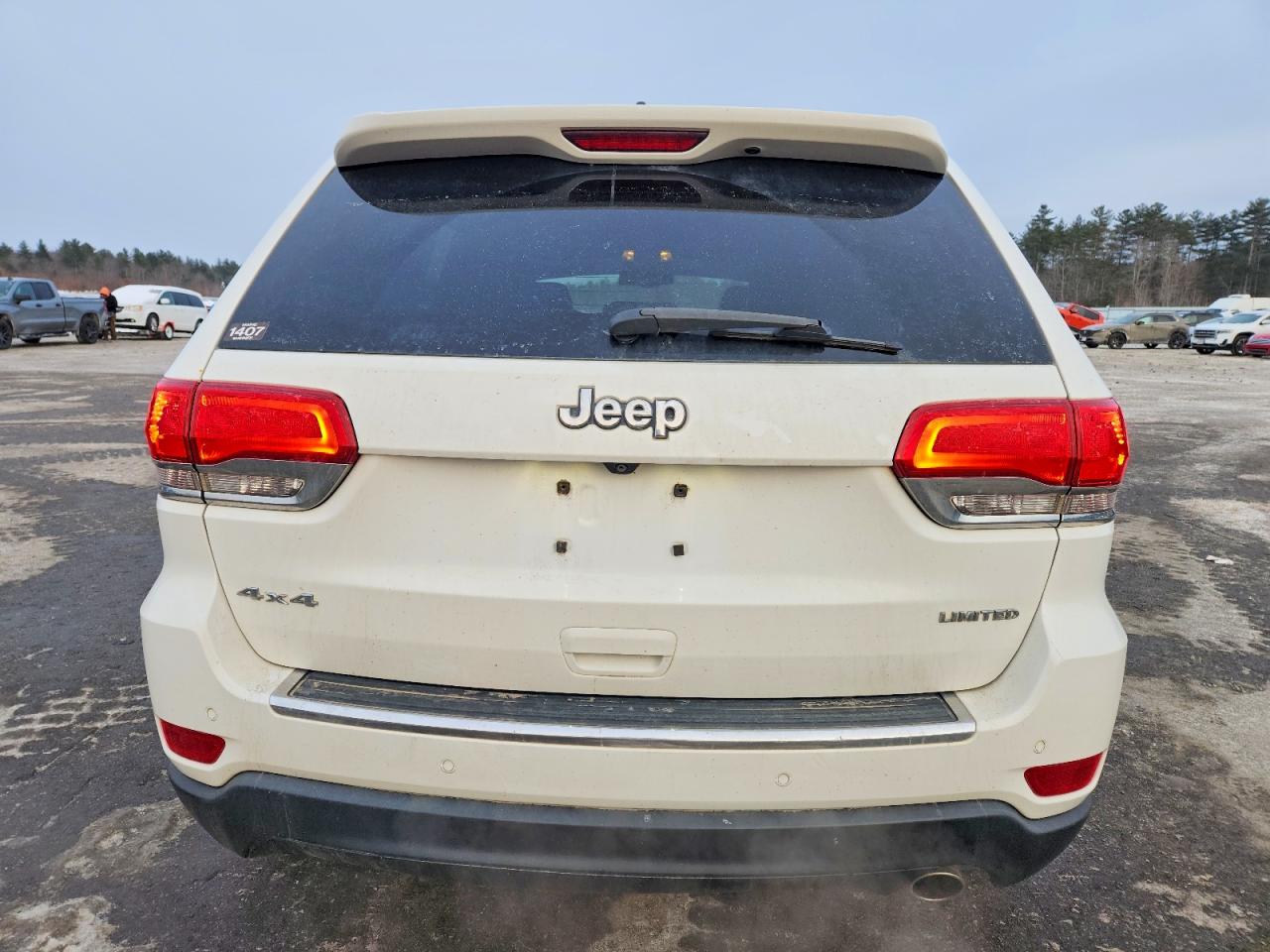 2015 JEEP GRAND CHEROKEE LIMITED photo 6