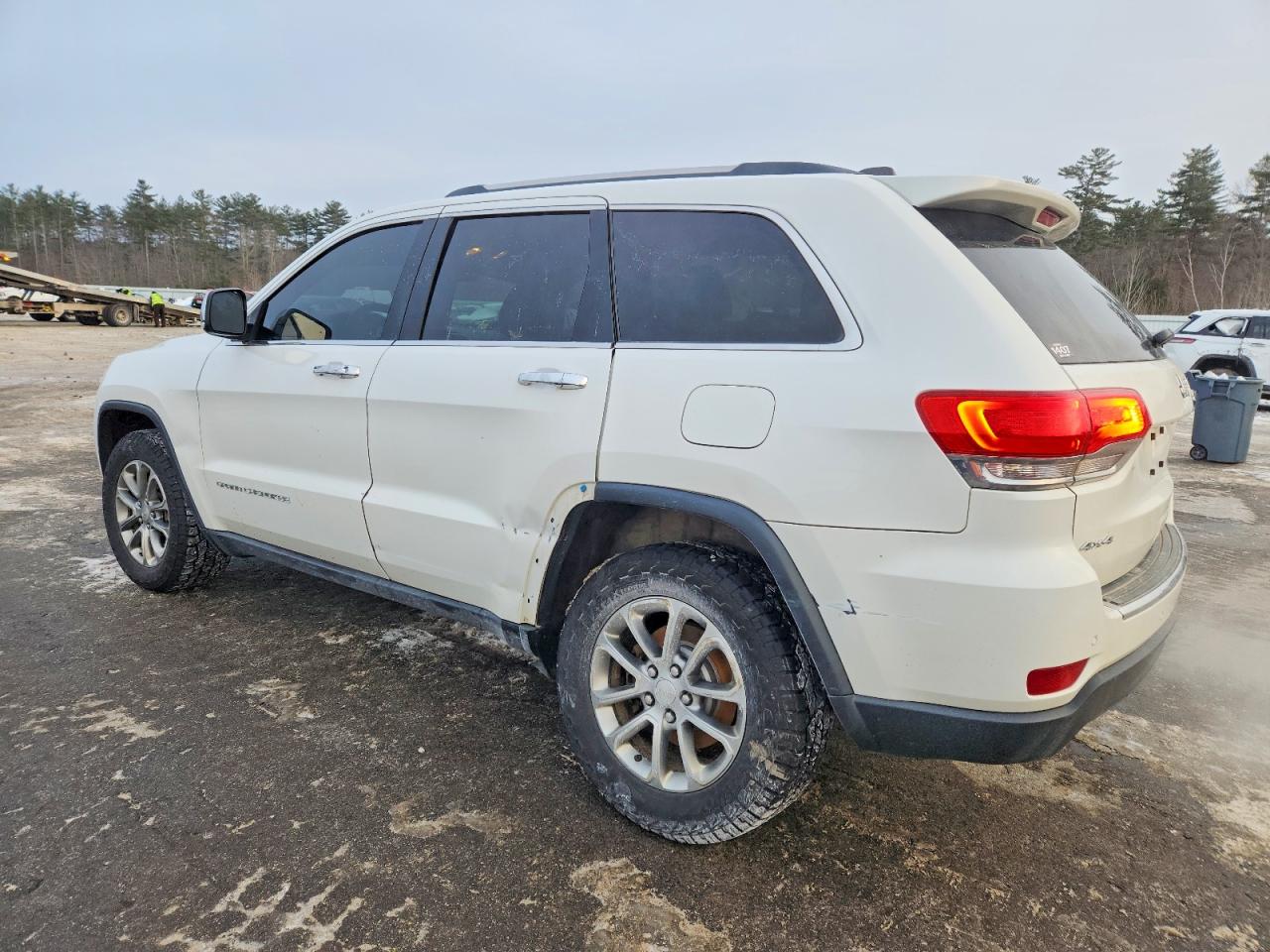 2015 JEEP GRAND CHEROKEE LIMITED photo 2