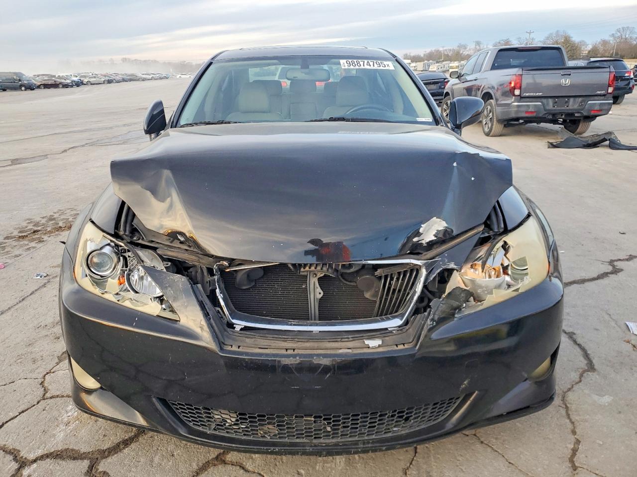 2007 LEXUS IS 250 photo 9