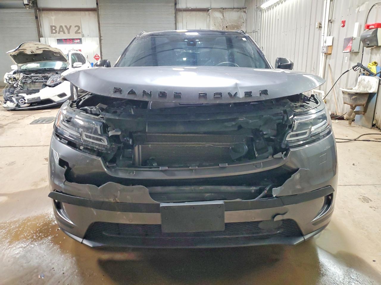 2019 LAND ROVER RANGE ROVER VELAR S photo 17