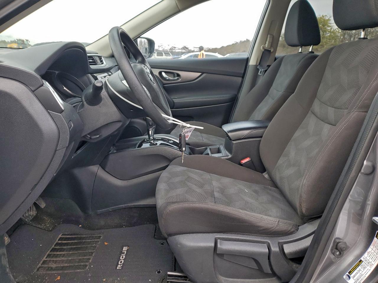 2016 NISSAN ROGUE S photo 7