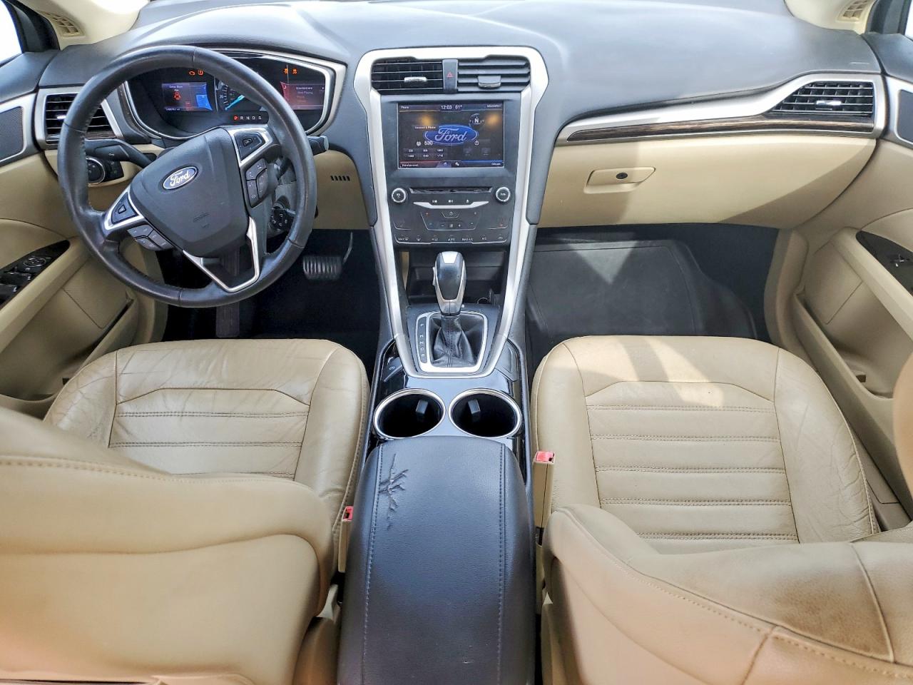 2013 FORD FUSION SE photo 15