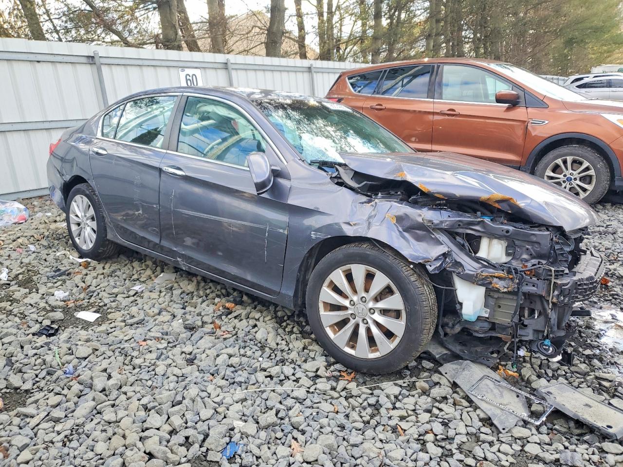 2013 HONDA ACCORD EX photo 4